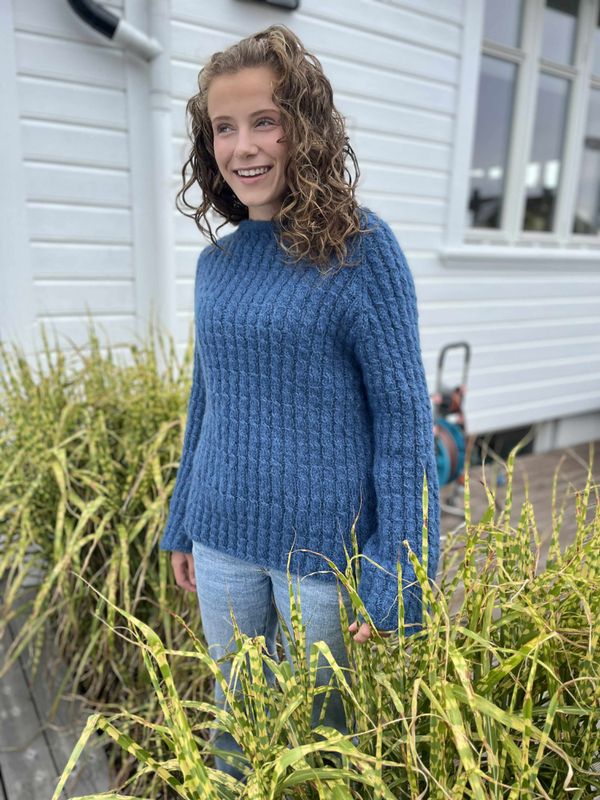 Hellefjorden sweater (pattern)
