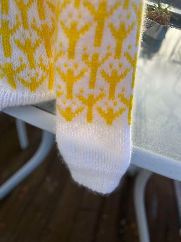 Elgr sweater, yellow