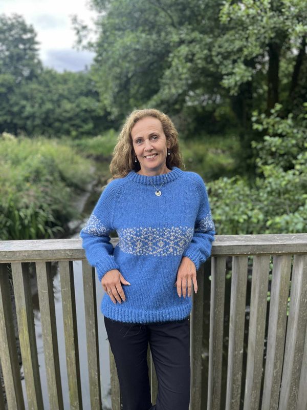 Augland-genser, blå (oppskrift)