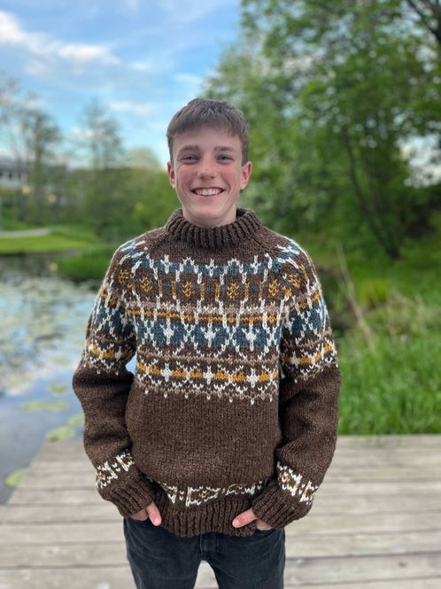 Main Image Perthro sweater