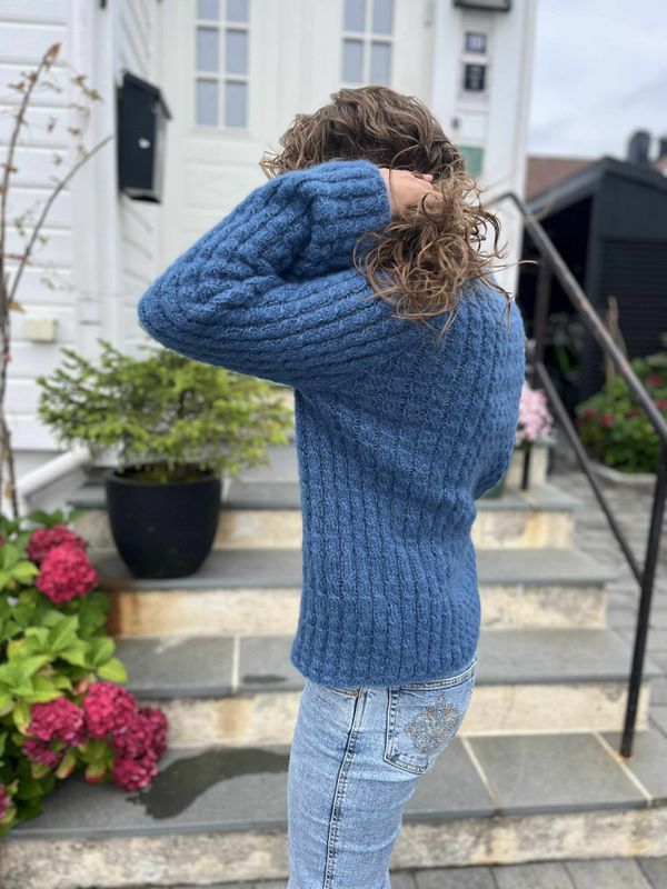 Hellefjorden sweater (pattern)
