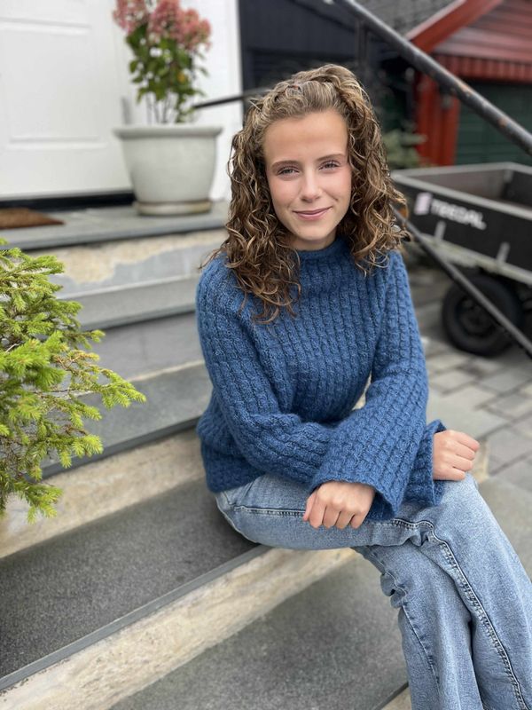 Hellefjorden sweater (pattern)